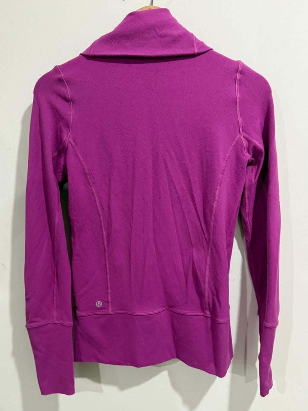 Lululemon Define Jacket Magenta Pink Size 4 Full Zip Thumbholes - Picture 6 of 12
